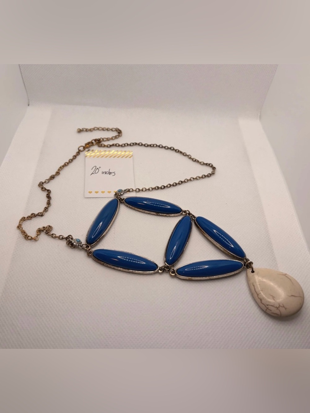 Two necklaces - Picture 14 of 16